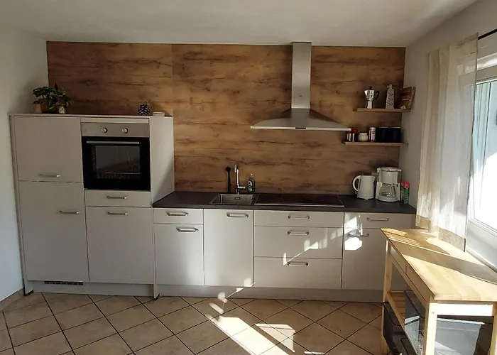 Haus 48 Parterre Statz