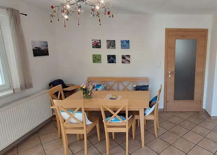 Haus 48 Parterre * Statz