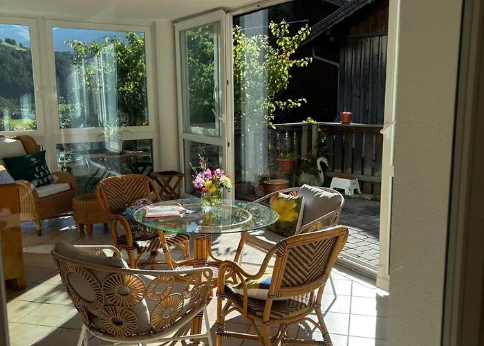 Haus 48 Parterre * Statz